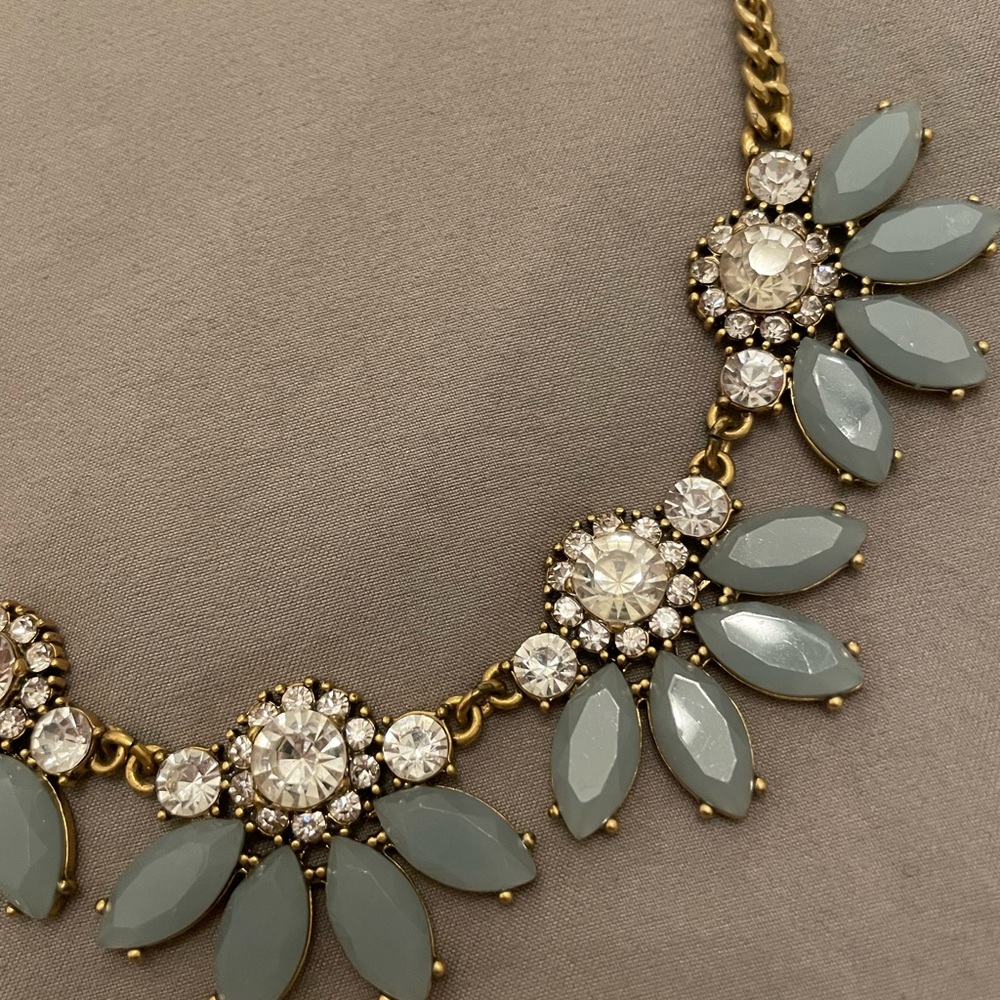 Extremely elegant necklace from J Crew, statement jewelry.